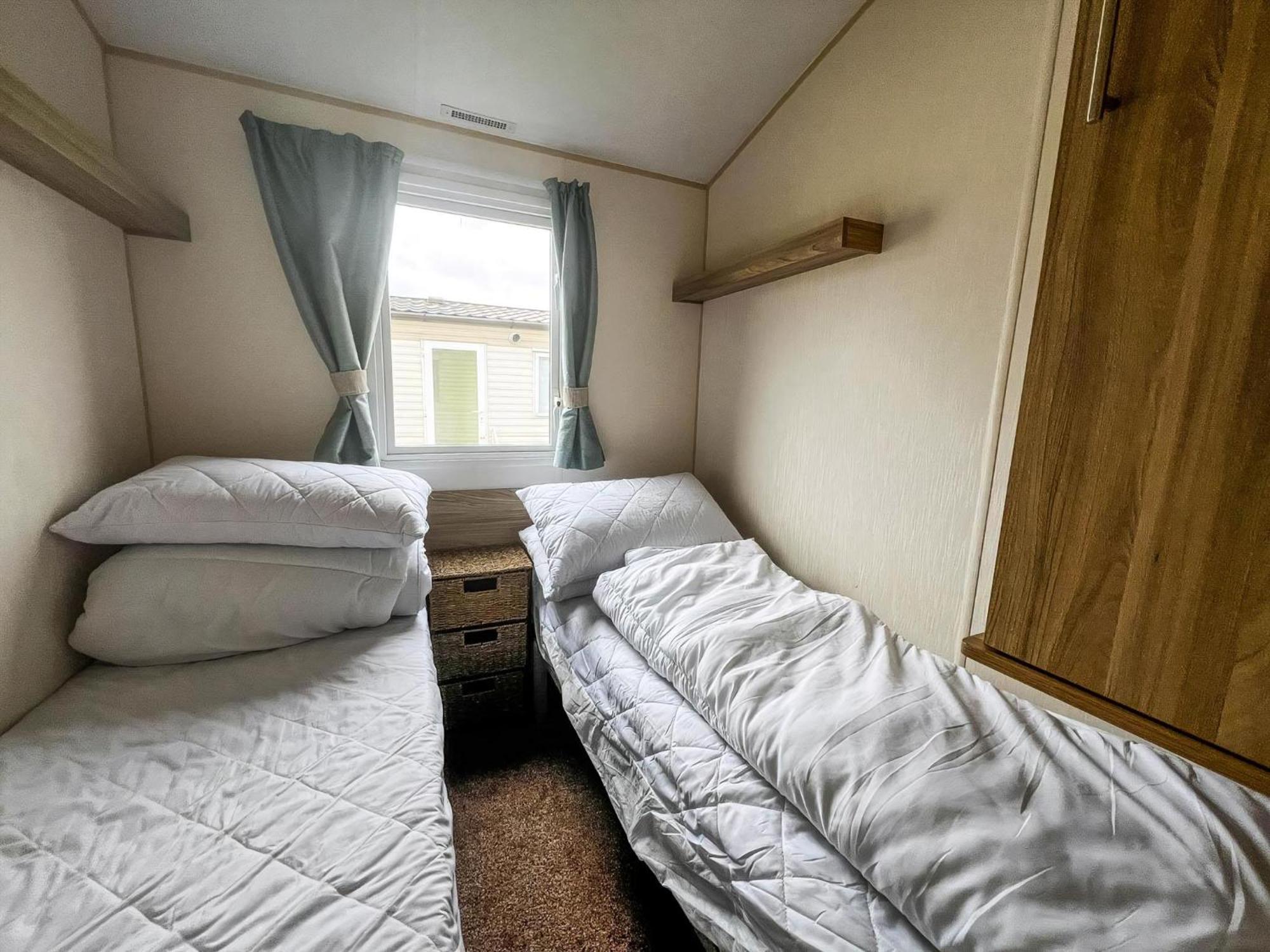 Lovely 6 Berth Caravan For Hire At Barmston Beach Holiday Park Ref 62062Hc Lund エクステリア 写真